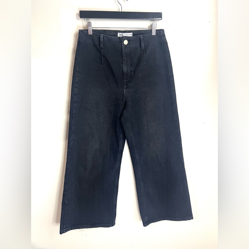 ❣️Zara❣️women’s Dark Charcoal color Relaxed Jeans